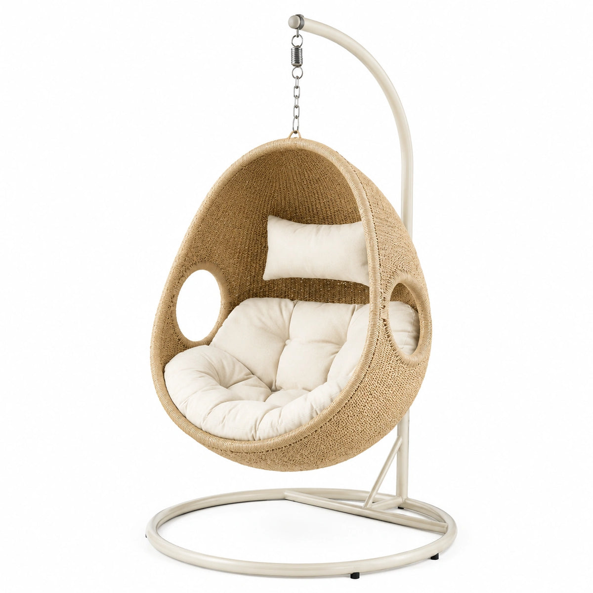 Sillón colgante de ratán sintético y acero con cojines crema
